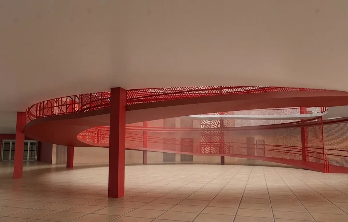Rampa curva vermelha com guarda-corpo em chapa perfurada, contornando um vazio no interior do colégio.